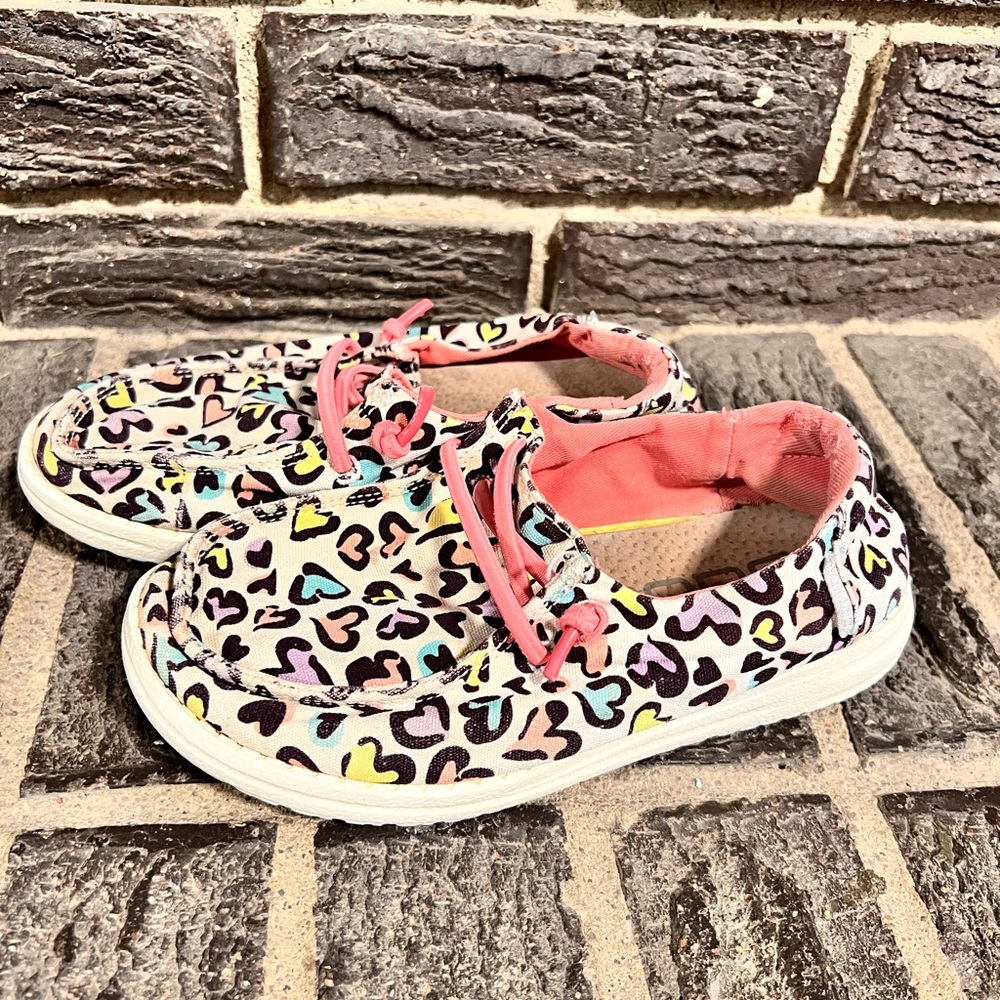 Girls Hey Dude Shoes